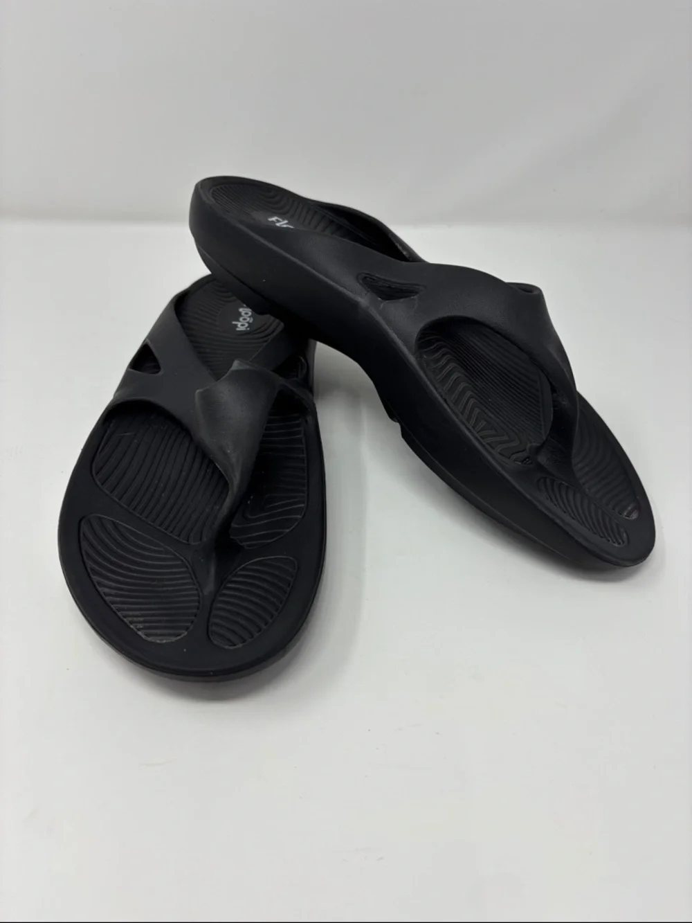 Floopi | Black Ergonomic Foam Flip Flop Sandals 41 11